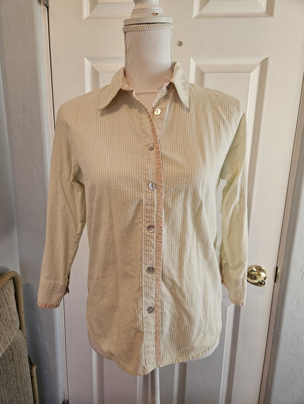 Coldwater Creek White & Sage Green Check Button-Down Shirt with Floral Trim - SM